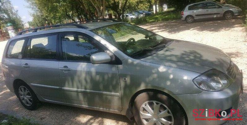 2005' Toyota Corolla photo #1