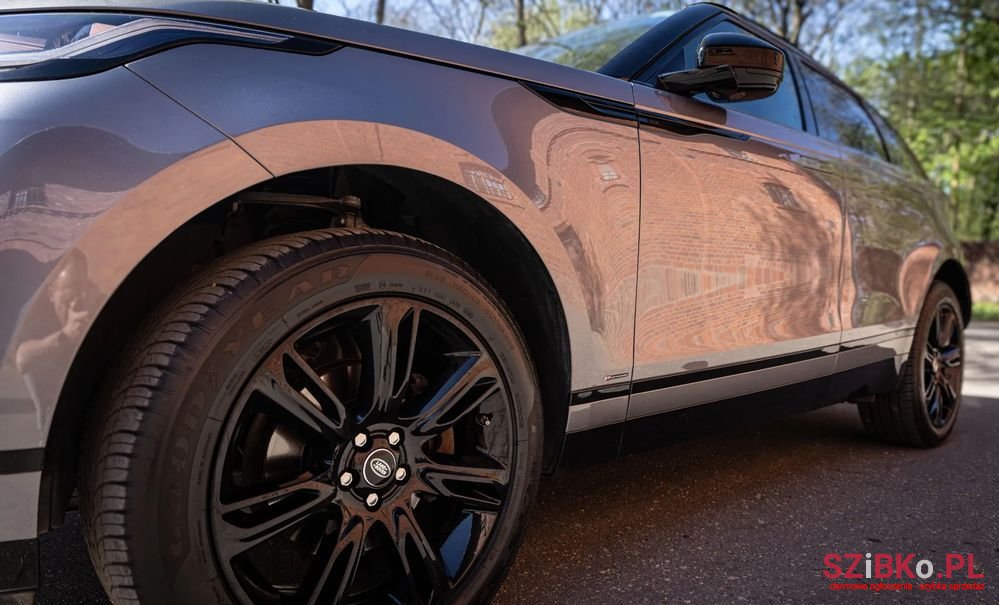 2019' Land Rover Range Rover Velar photo #5