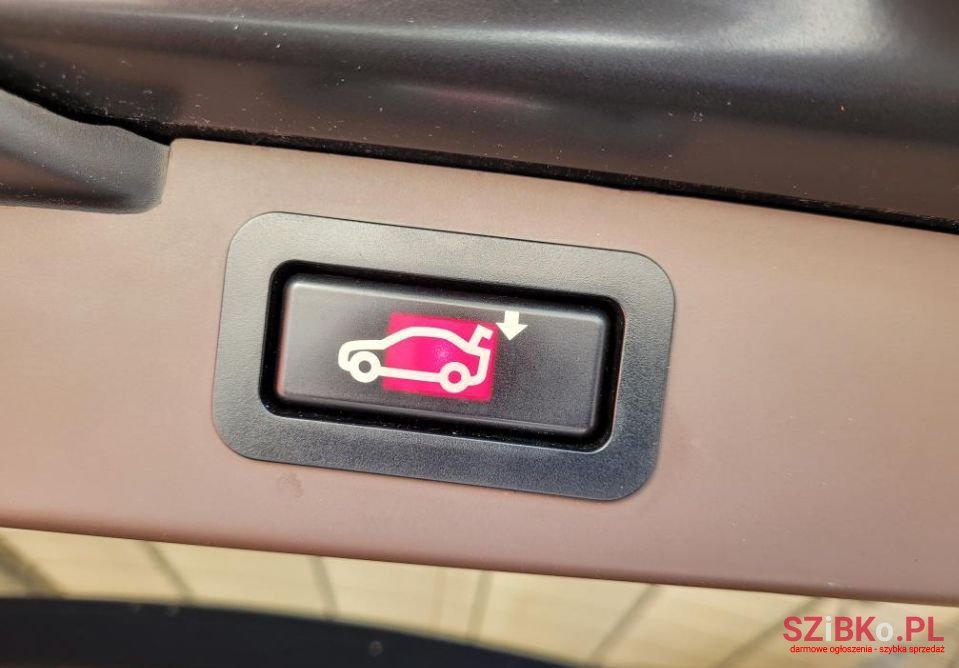 2010' BMW X5 photo #6