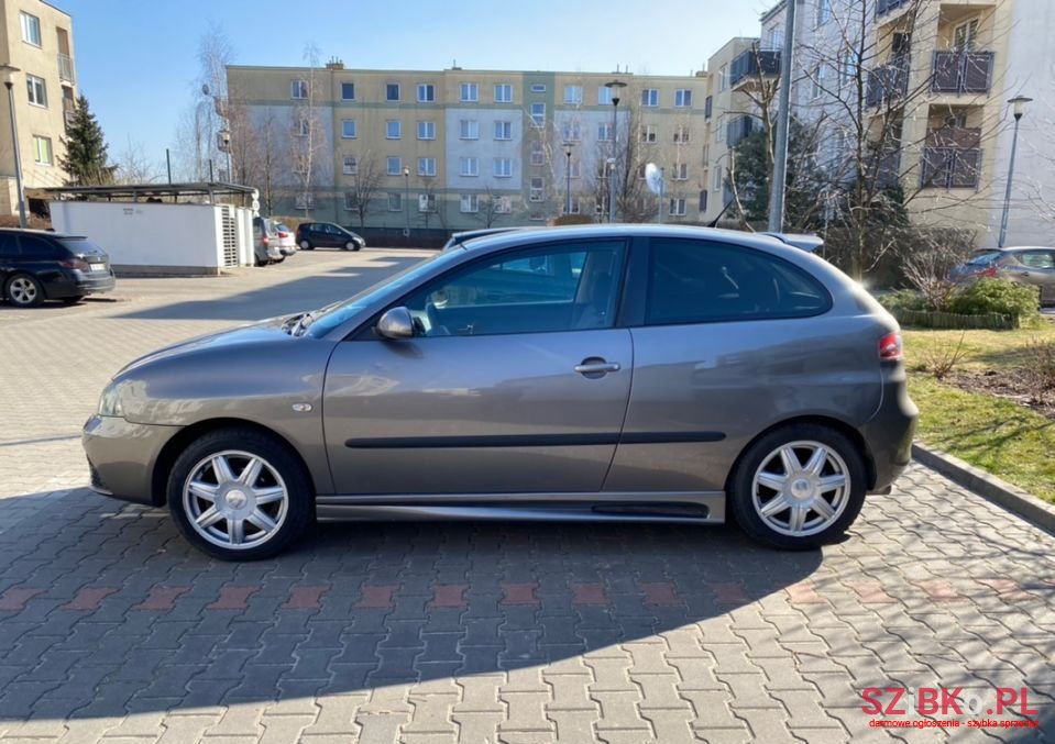 2005' SEAT Ibiza photo #4