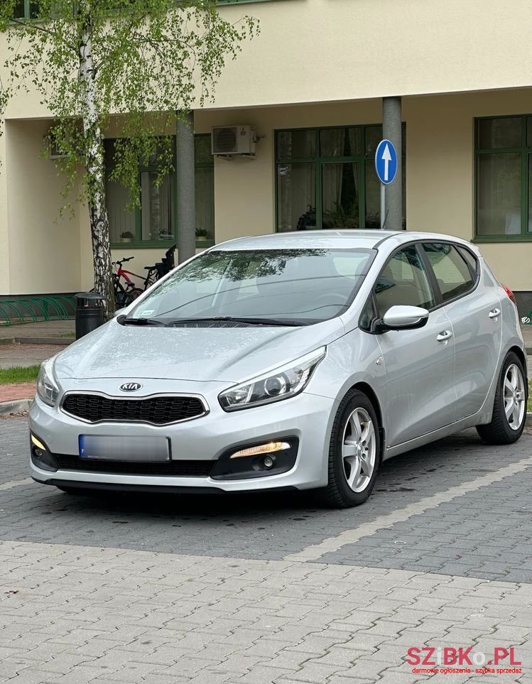 2012' Kia Ceed photo #1