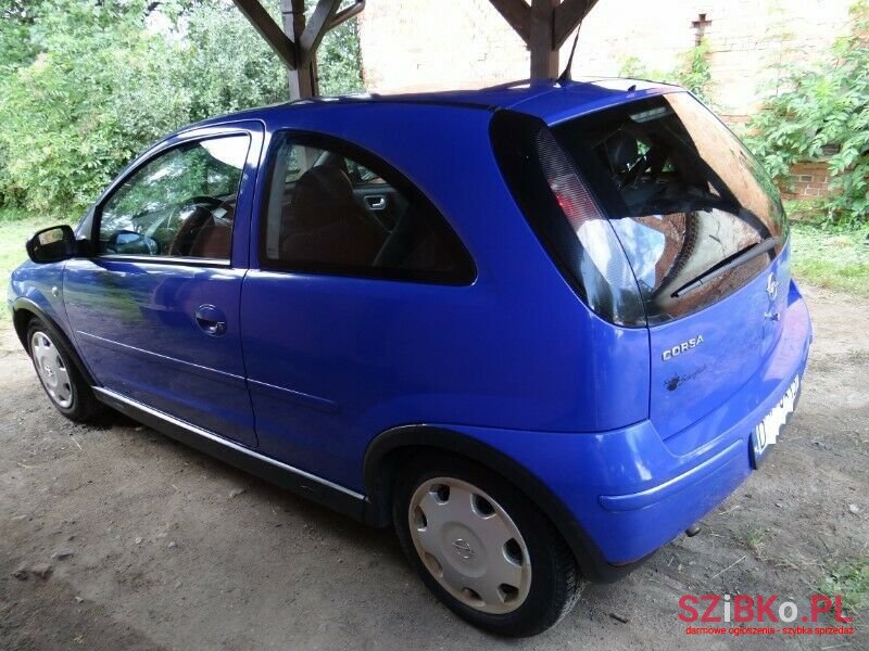 2005' Opel Corsa photo #1