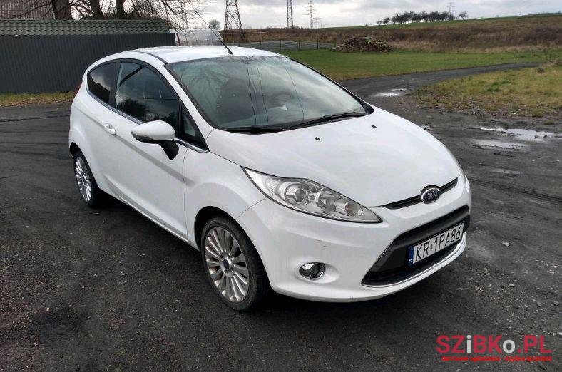 2009' Ford Fiesta photo #1