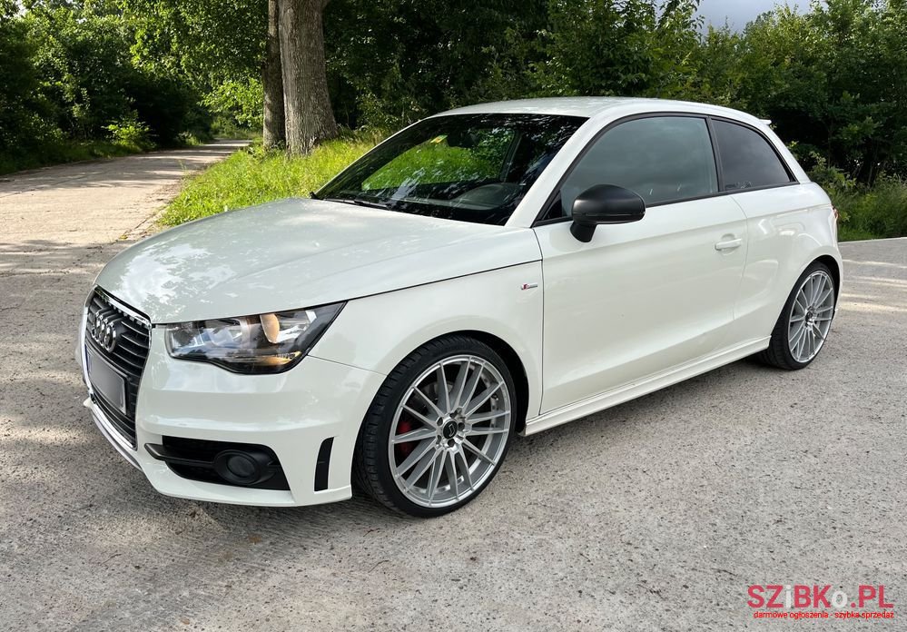 2011' Audi A1 2.0 Tdi S Line Sportpaket photo #1