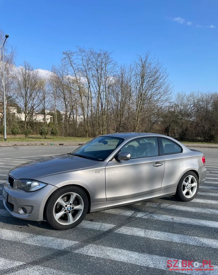 2012' BMW 1 Series photo #1