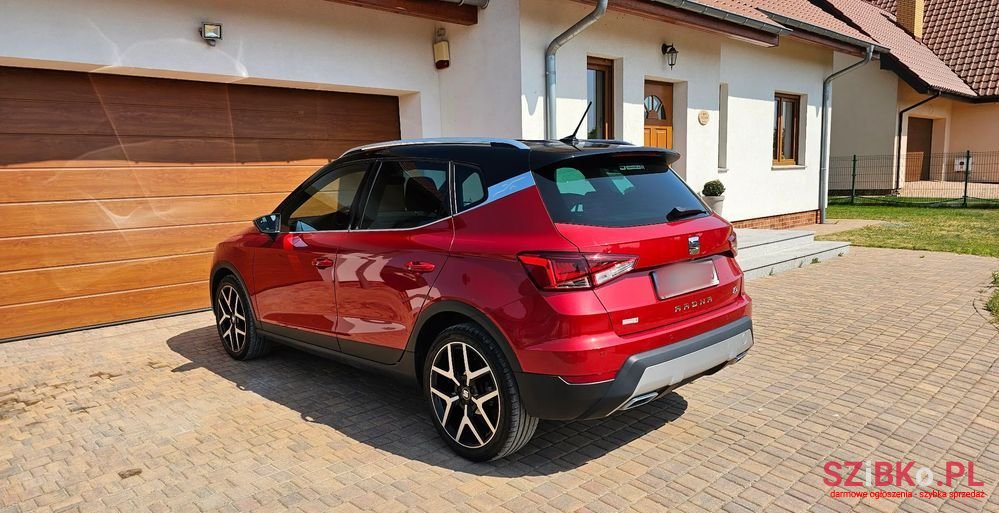 2019' SEAT Arona photo #4