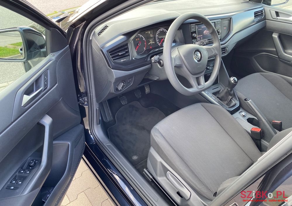 2018' Volkswagen Polo photo #3