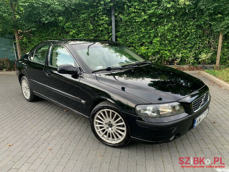 2002' Volvo S60 photo #1