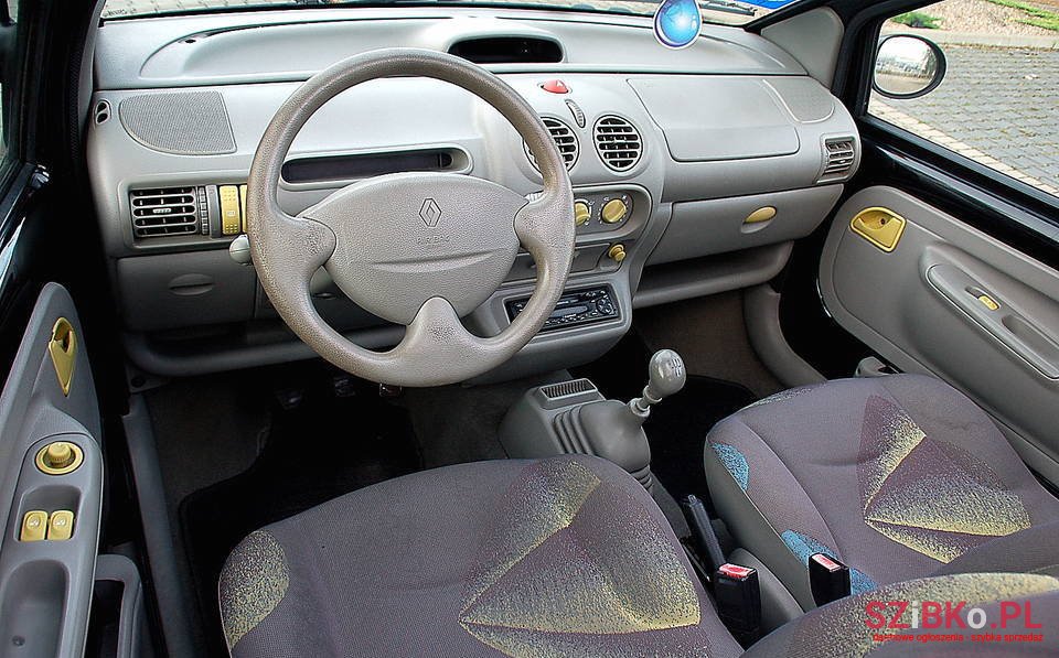1999' Renault Twingo photo #2