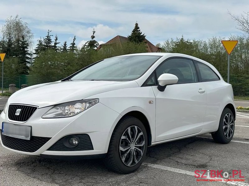 2009' SEAT Ibiza photo #1