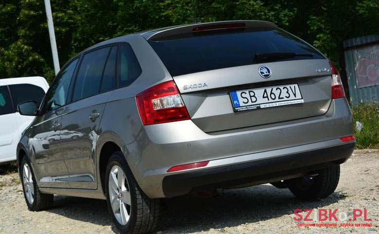 2014' Skoda Rapid photo #4