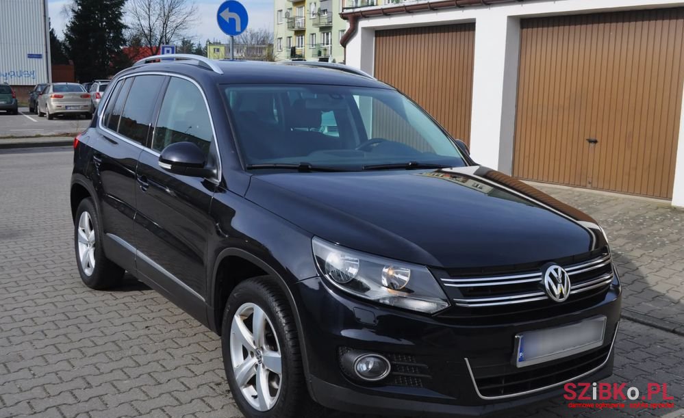 2013' Volkswagen Tiguan photo #2