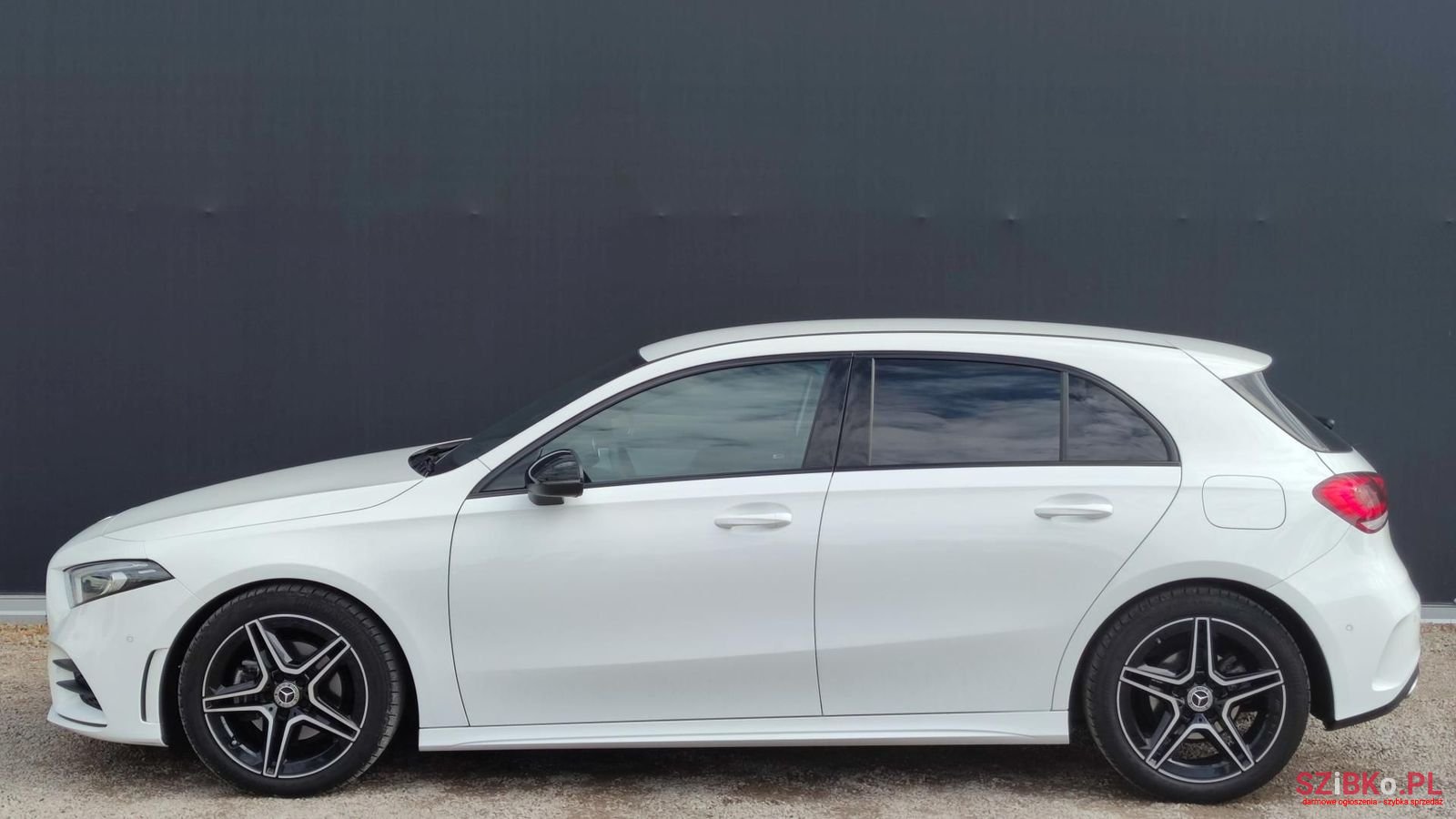 2022' Mercedes-Benz A-Class photo #6