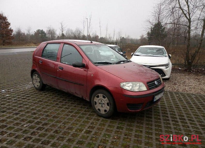 2004' Fiat Punto photo #1
