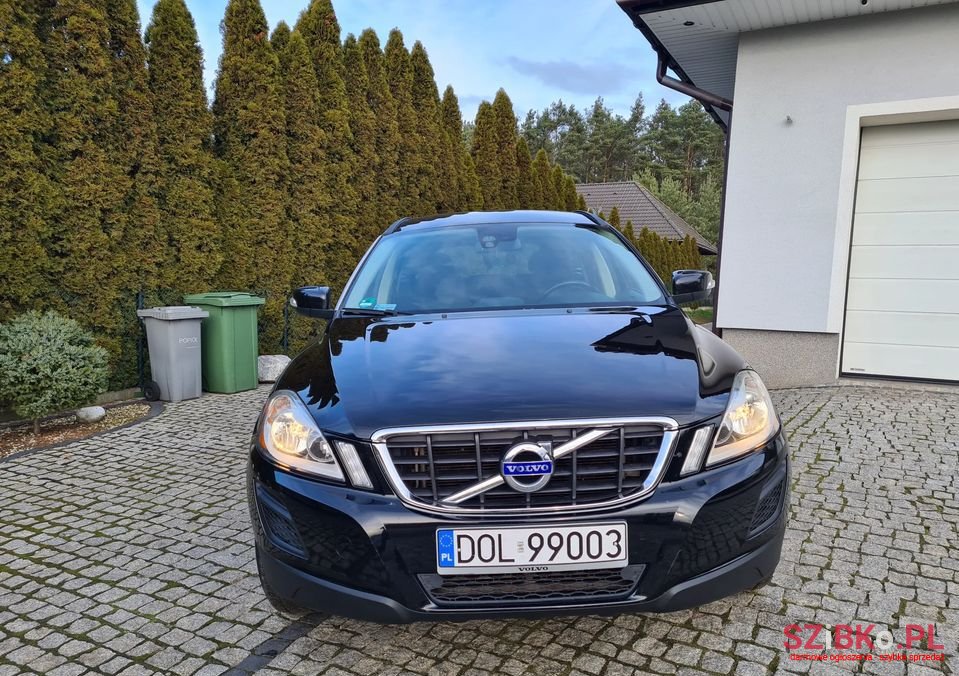 2010' Volvo Xc 60 photo #2