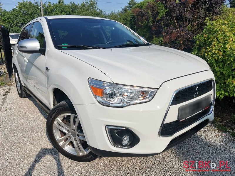 2014' Mitsubishi ASX photo #2