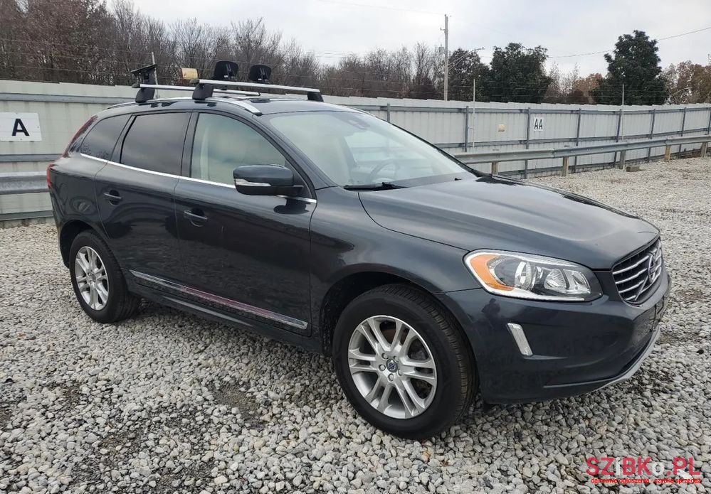 2017' Volvo Xc 60 photo #2