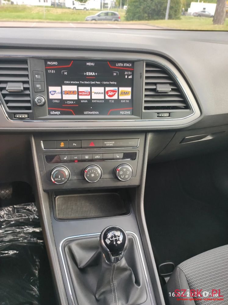 2017' SEAT Leon 1.4 Tsi Style S&S photo #3