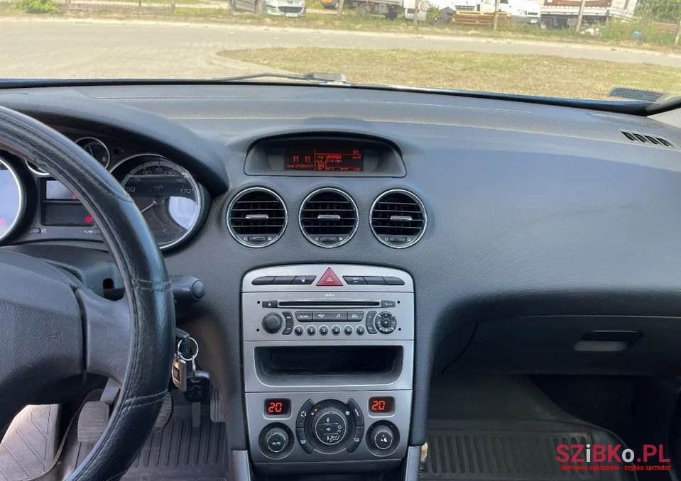 2008' Peugeot 308 photo #3