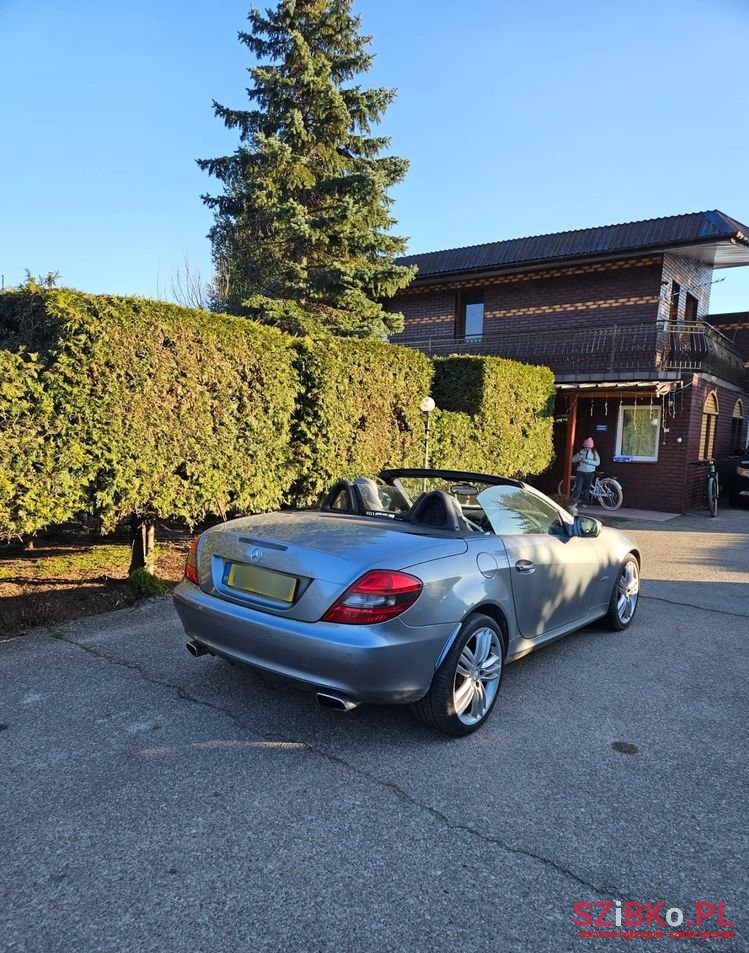 2010' Mercedes-Benz SLK 200 Kompressor photo #3