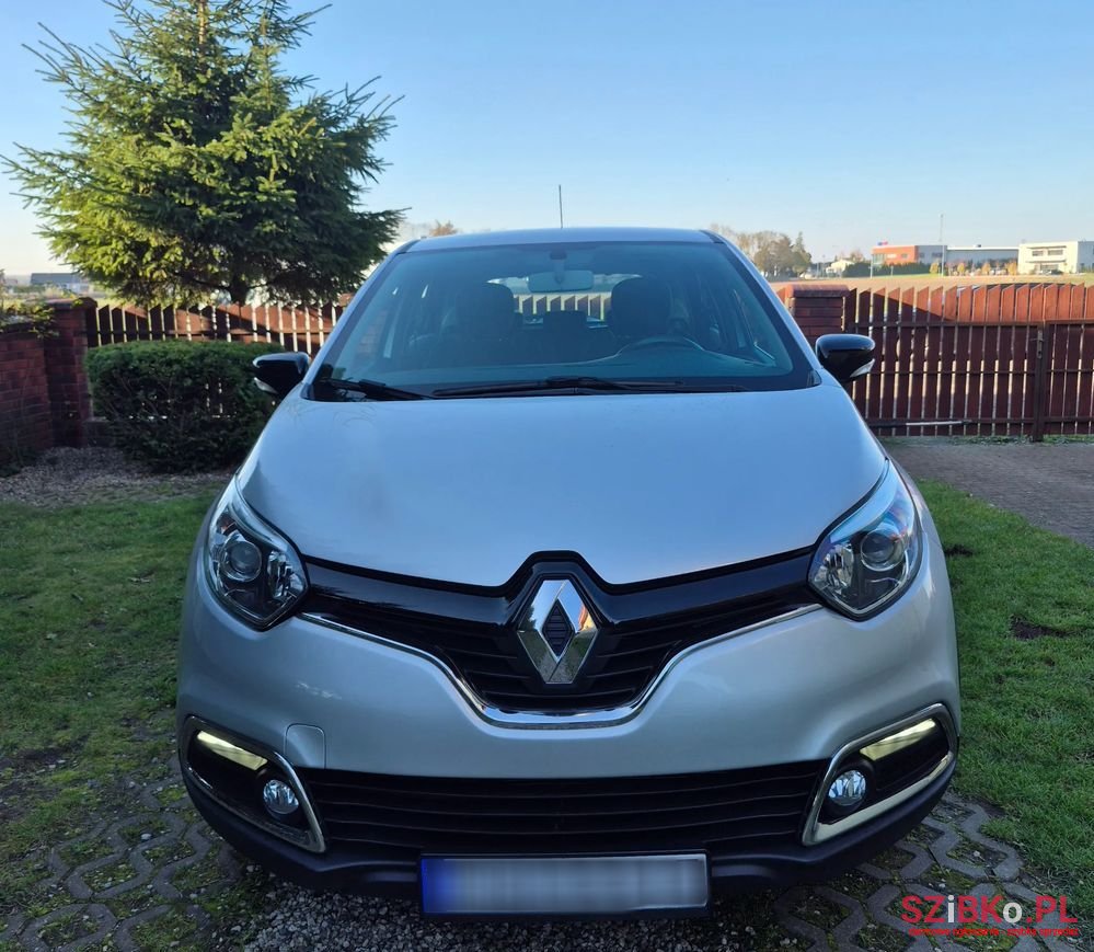 2015' Renault Captur photo #2