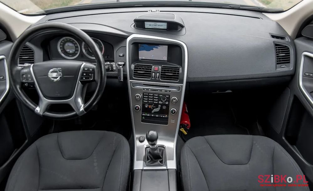 2010' Volvo Xc 60 D4 Kinetic photo #5