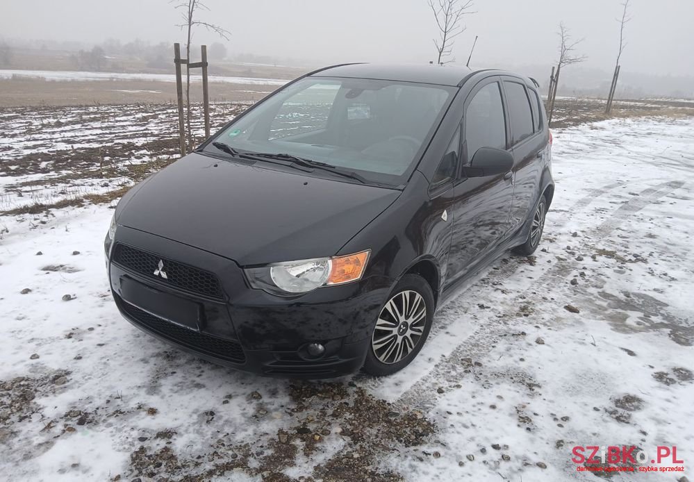 2010' Mitsubishi Colt 1.3 Cleartec Edition photo #1