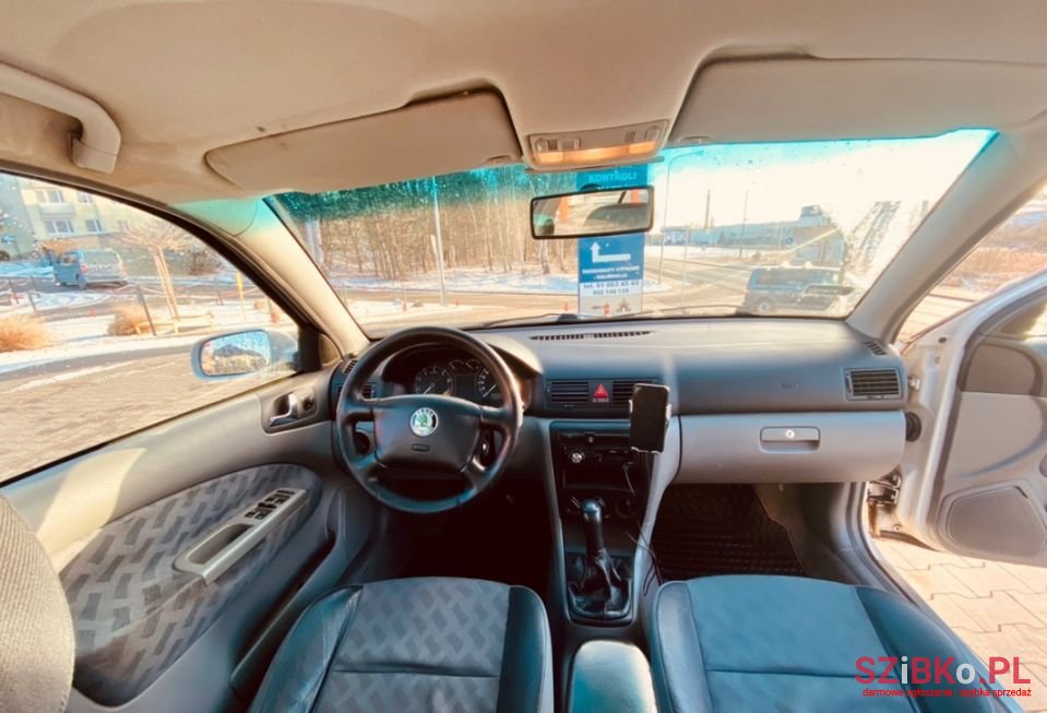 1999' Skoda Octavia photo #6