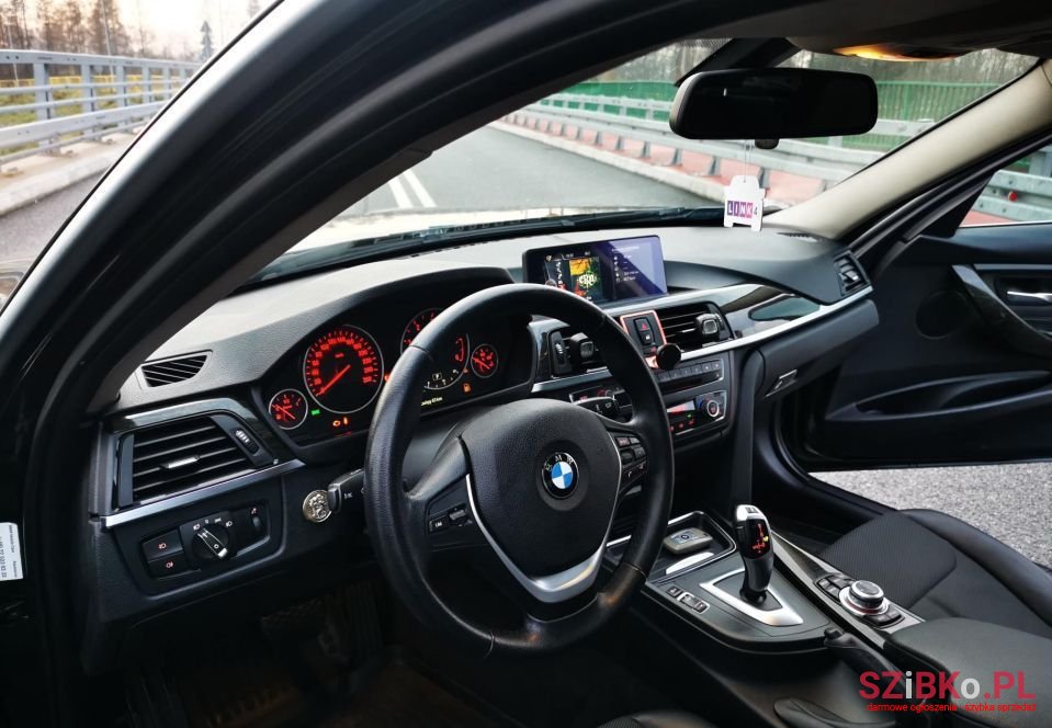 2013' BMW Seria 3 photo #6