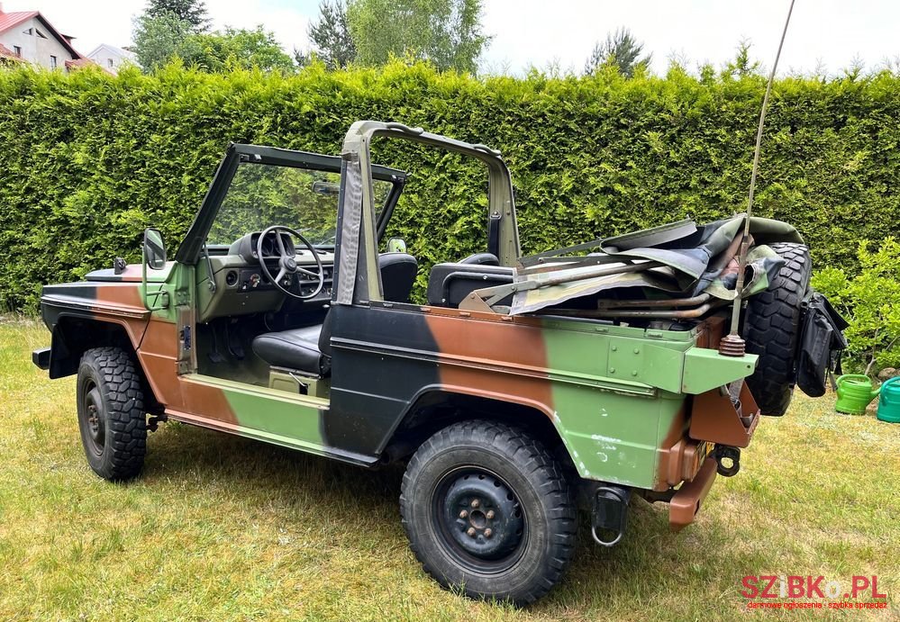 1989' Peugeot P4 photo #5