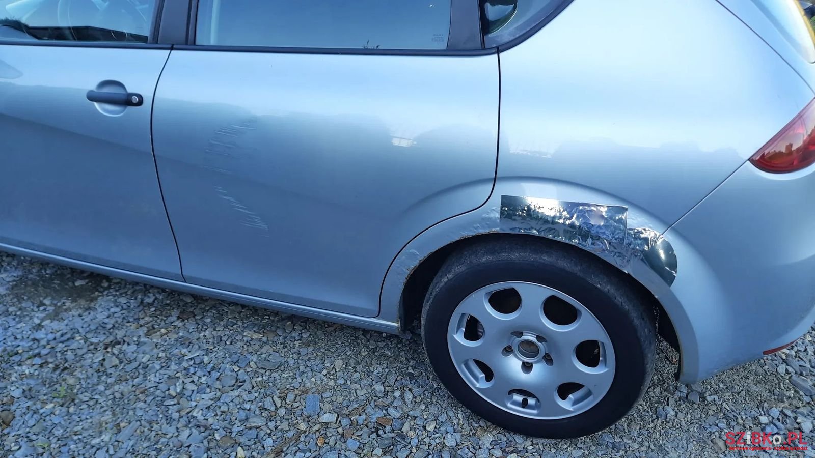 2007' SEAT Leon photo #3