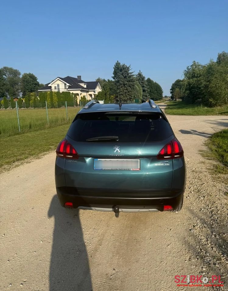 2017' Peugeot 2008 photo #5