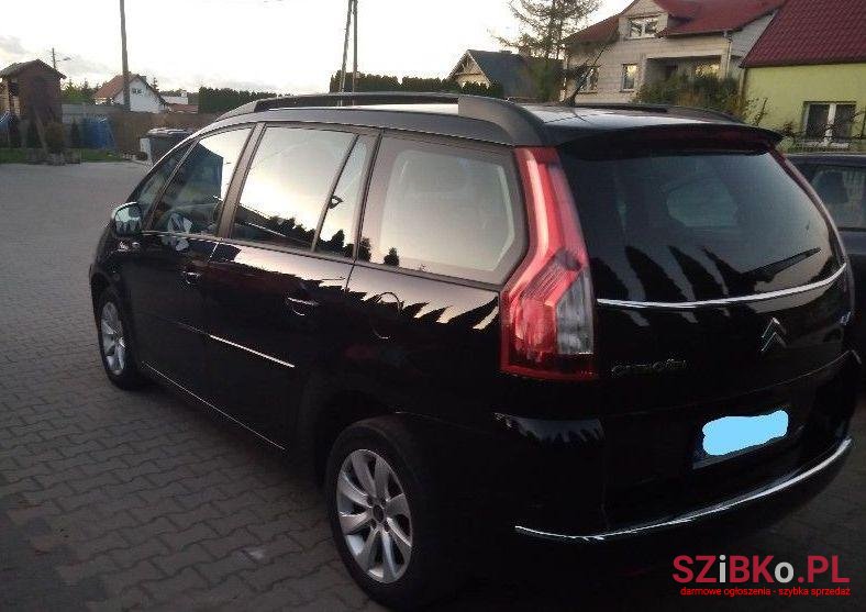 2010' Citroen C4, C4 Picasso photo #1