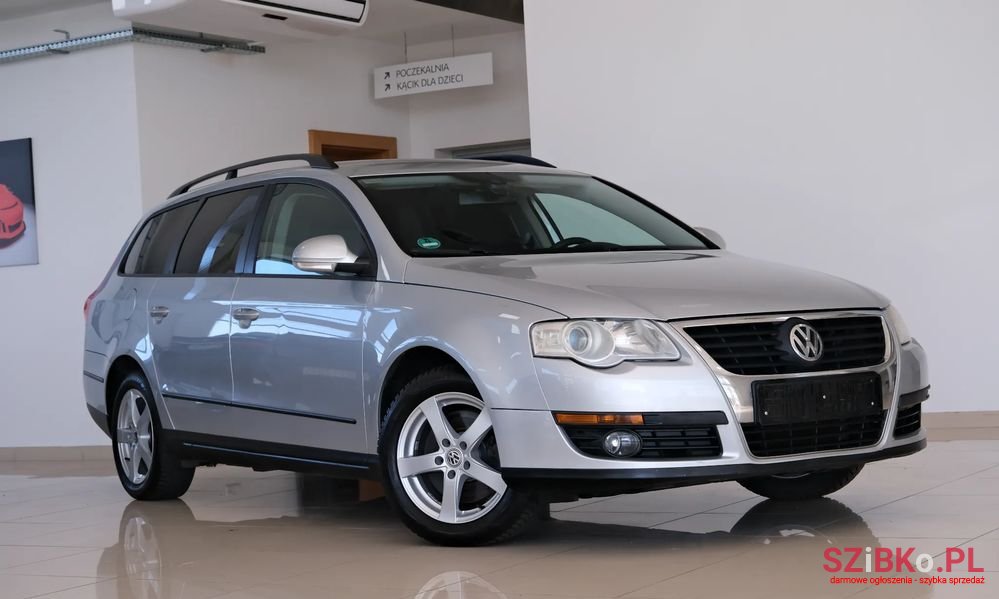 2008' Volkswagen Passat photo #2