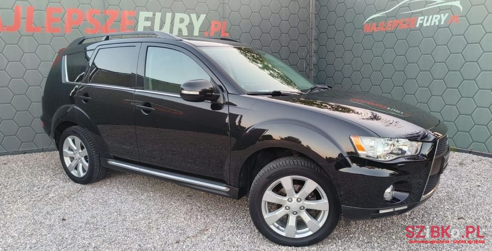 2012' Mitsubishi Outlander photo #4