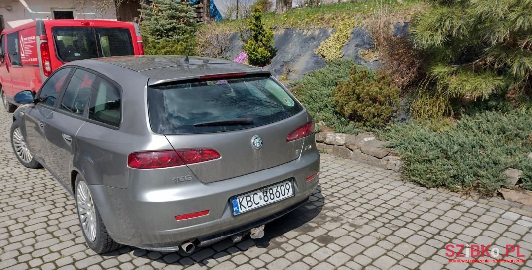 2007' Alfa Romeo 159 photo #4