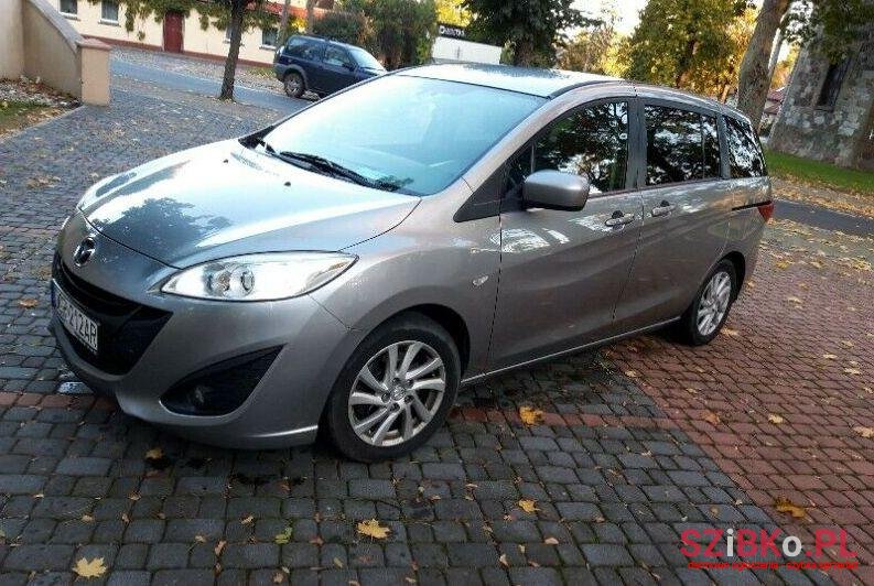 2011' Mazda 5 photo #1