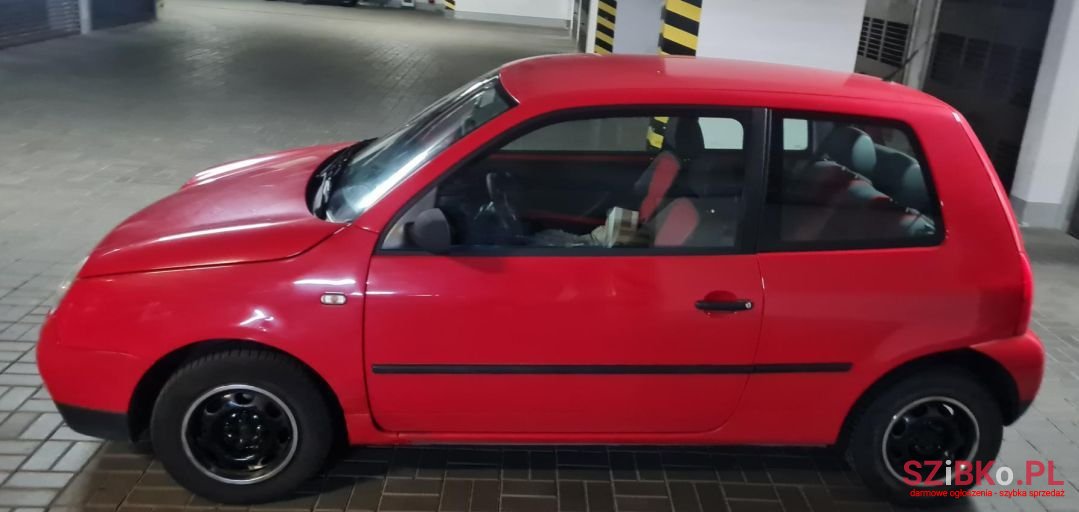 2001' Volkswagen Lupo photo #5