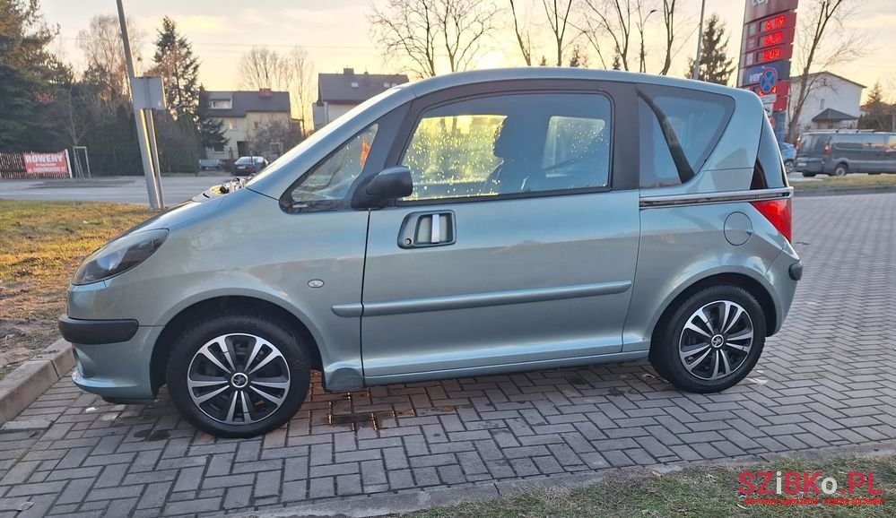 2006' Peugeot 1007 1.4 Hdi Trendy photo #3
