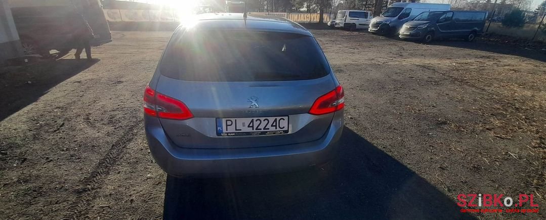 2019' Peugeot 308 photo #5