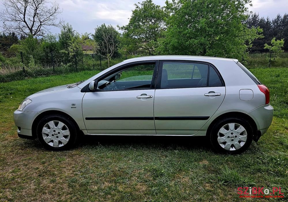 2002' Toyota Corolla 1.4 Vvt-I Terra photo #3