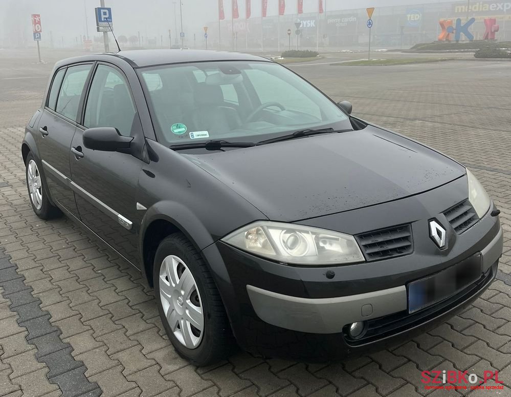 2003' Renault Megane 2.0 Luxe Expression photo #2