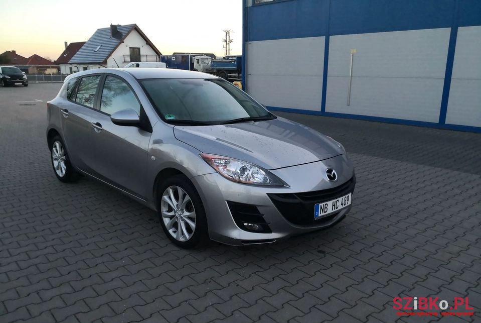 2011' Mazda 3 photo #5