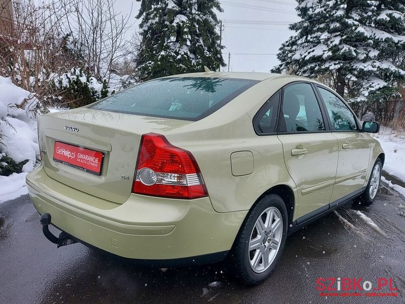 2004' Volvo S40 photo #2