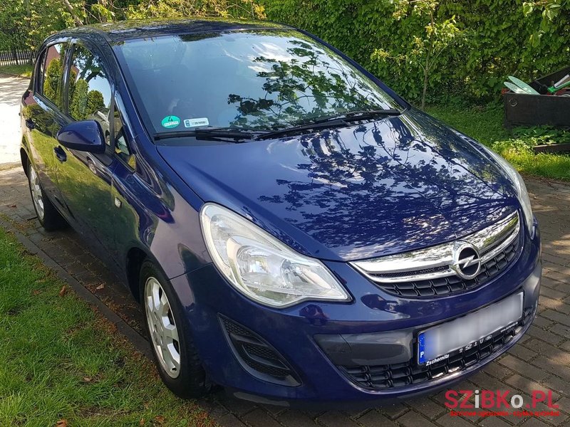 2012' Opel Corsa photo #1