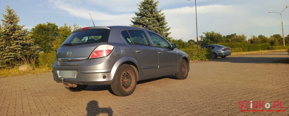 2006' Opel Astra Iii 1.6 Enjoy photo #3