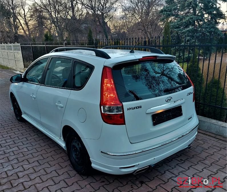 2009' Hyundai i30 photo #3