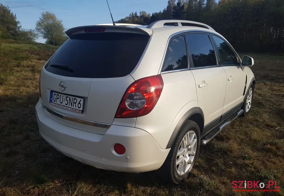 2010' Opel Antara photo #3
