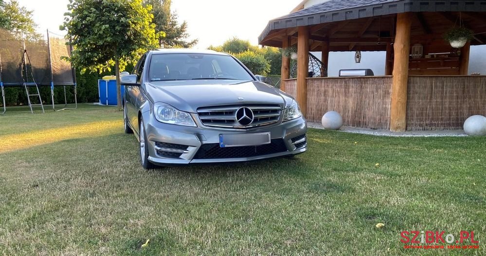 2013' Mercedes-Benz C-Class photo #2