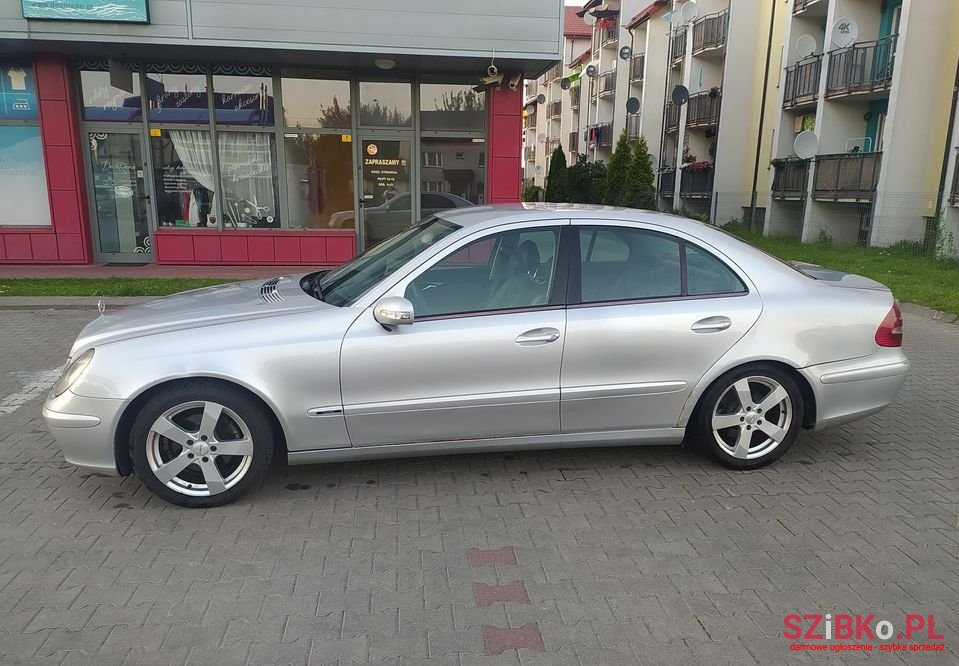 2002' Mercedes-Benz Klasa E photo #6